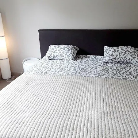 Bed & Breakfast Le Jardin Du Bord De Meuse *