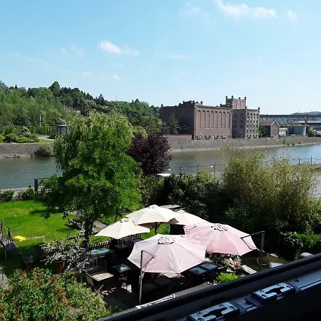 Le Jardin Du Bord De Meuse *